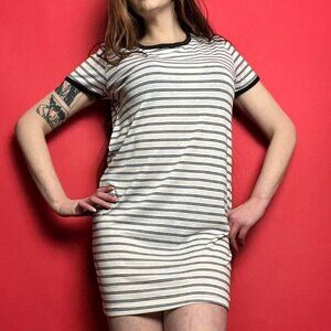 5 more minutes/ Tee shirt style night gown with stripes 🖤🤍​​​​​​